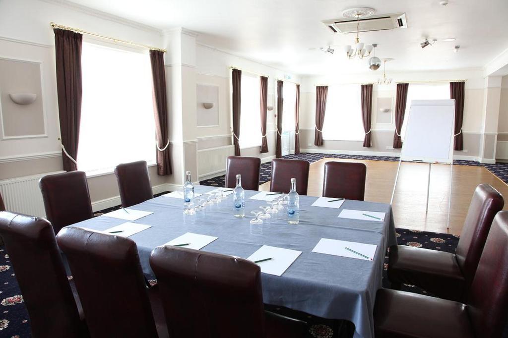 Cliff Head Hotel Vịnh Vịnh Carlyon Bay Ngoại thất bức ảnh