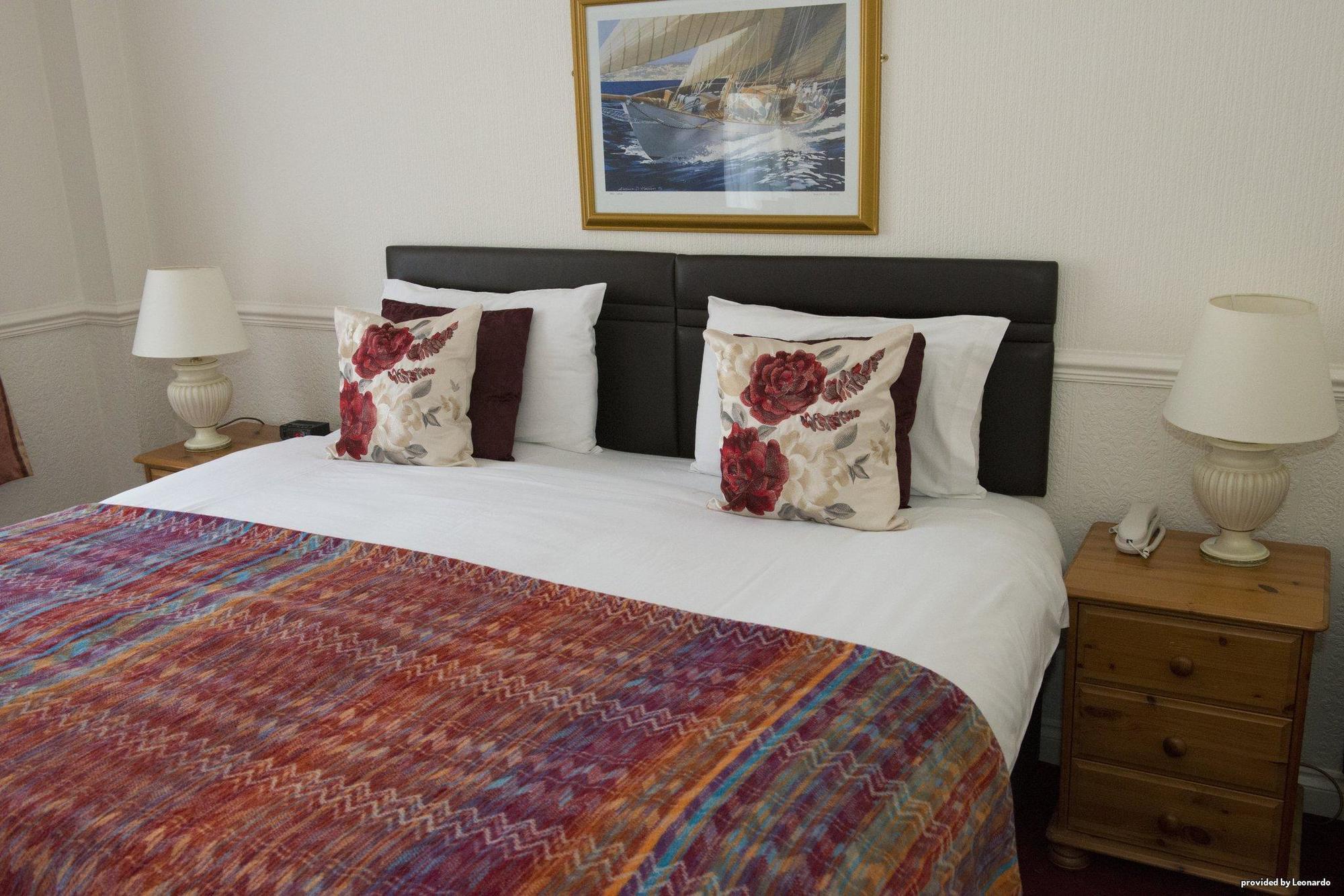 Cliff Head Hotel Vịnh Vịnh Carlyon Bay Ngoại thất bức ảnh